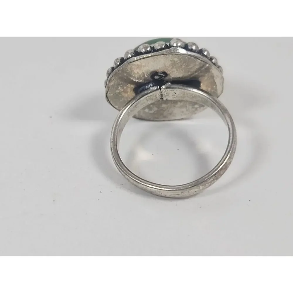 925 Silver Ring With Large Emerlad Green, Glass Stone Size 6.5